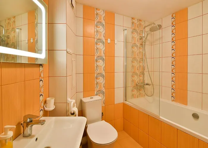 Urban Retreat In The Heart Of * Warna